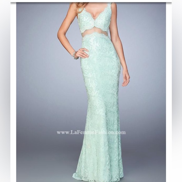 La Femme Prom Dress Midriff Cutout Green Lace Fitted Maxi Formal Grad 💫 - Picture 4 of 17
